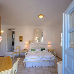 Chora Resort & Spa Folegandros - Interior View