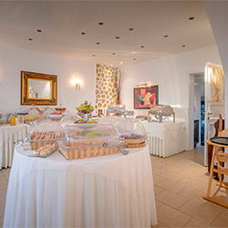 Chora Resort & Spa Folegandros - Interior View
